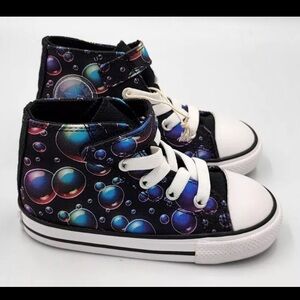 Converse Chuck Taylor All Star Hi Sneaker 1V Bubbles Black (INFANT SIZE: 3 US)
